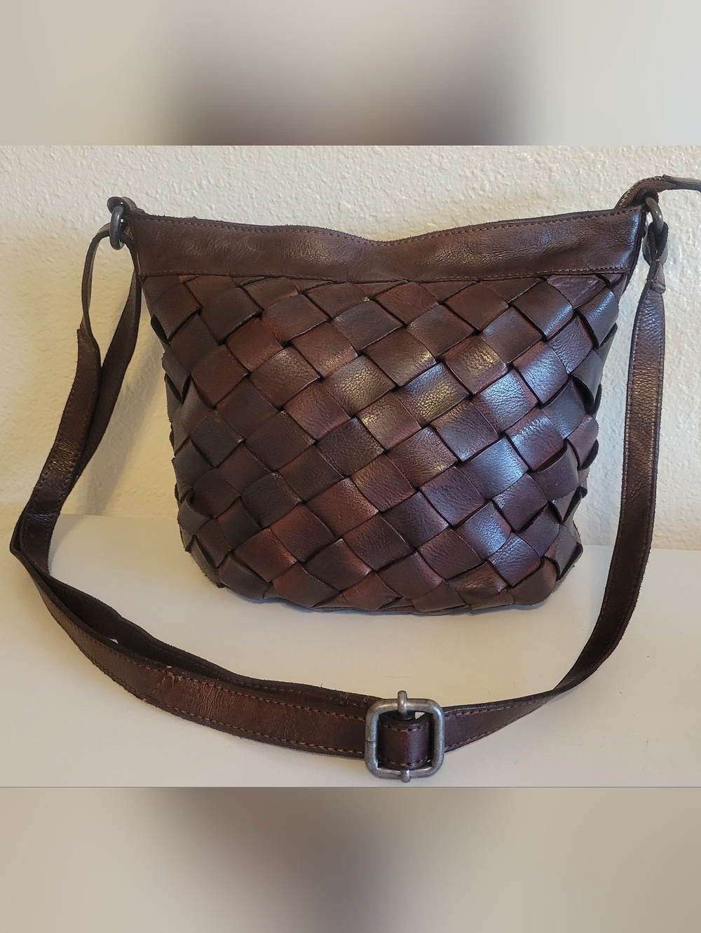 Vilenca Holland Brown Woven Leather Crossbody Bag Boho